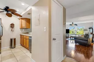 12760 Indian Rocks Rd, Largo, FL 33774 - Photo 7