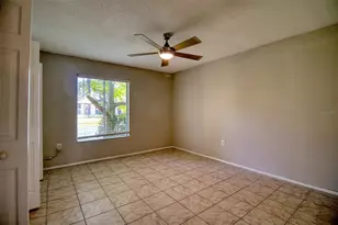 3865 S Lake Dr, Tampa, FL 33614 - Photo 19