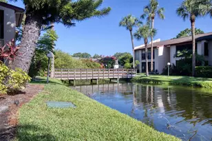 3865 S Lake Dr, Tampa, FL 33614 - Photo 29