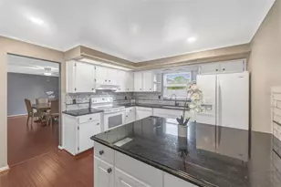 424 Forest Glen Ave, Lakeland, FL 33813 - Photo 7