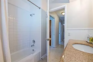 236 58th Ave S, Saint Petersburg, FL 33705 - Photo 25