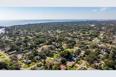 236 58th Avenue S, Saint Petersburg, FL 33705 - Photo 37