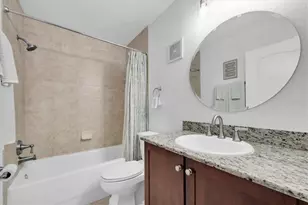 210 5th Ave S, Saint Petersburg, FL 33701 - Photo 23