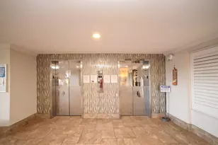 5200 Brittany Dr S, Saint Petersburg, FL 33715 - Photo 37