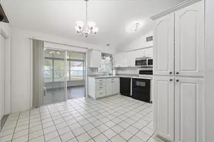 3136 Loomis Dr, New Port Richey, FL 34655 - Photo 7