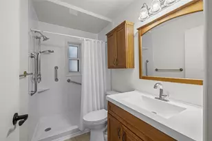 142 Stafford Cir, Palm Harbor, FL 34684 - Photo 21