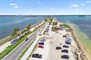 2052 Jefferson Ave, Dunedin, FL 34698 - Photo 35