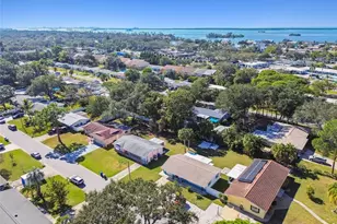 2052 Jefferson Ave, Dunedin, FL 34698 - Photo 33