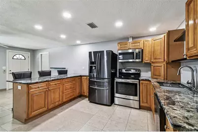 2052 Jefferson Avenue, Dunedin, FL 34698 - Photo 9