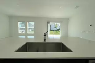 216 Hayley St, Winter Haven, FL 33884 - Photo 5