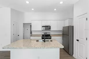 5220 Wendal St, Spring Hill, FL 34609 - Photo 3