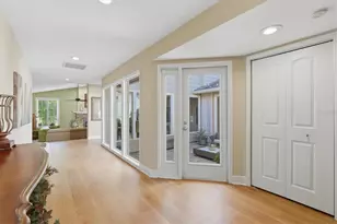 1100 Muirfield Ct, Tarpon Springs, FL 34688 - Photo 7