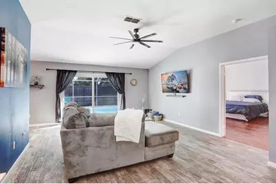 2027 Darlington Oak Drive, Seffner, FL 33584 - Photo 5