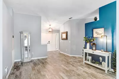 2027 Darlington Oak Drive, Seffner, FL 33584 - Photo 7