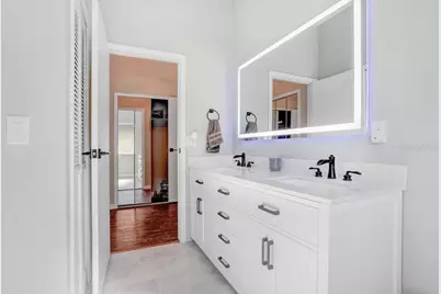 2027 Darlington Oak Drive, Seffner, FL 33584 - Photo 15