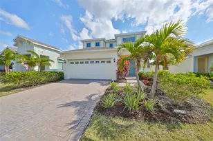 5232 Wishing Arch Dr, Apollo Beach, FL 33572 - Photo 1