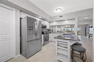 960 Starkey Rd, Largo, FL 33771 - Photo 9