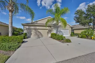 2241 Nottingham Greens Dr, Sun City Center, FL 33573 - Photo 41