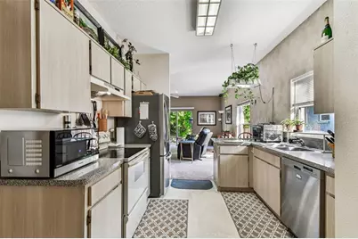 8127 N Packwood Avenue, Tampa, FL 33604 - Photo 7