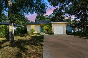 8127 N Packwood Ave, Tampa, FL 33604 - Photo 1