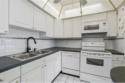 420 64th Avenue #307, Saint Pete Beach, FL 33706 - Photo 13