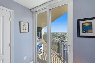 690 Island Way, Clearwater Beach, FL 33767 - Photo 37