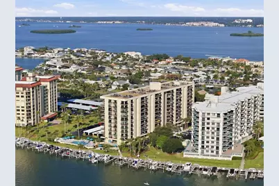 690 Island Way #810, Clearwater Beach, FL 33767 - Photo 47