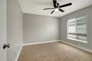 8635 Chadwick Dr, Tampa, FL 33635 - Photo 29