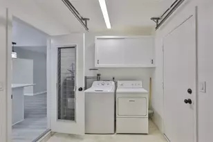 1218 Haddington Cir, Sun City Center, FL 33573 - Photo 25