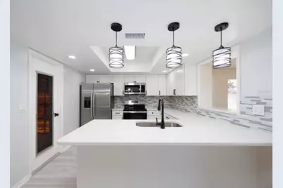 1218 Haddington Circle #74, Sun City Center, FL 33573 - Photo 17