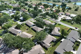 1218 Haddington Cir, Sun City Center, FL 33573 - Photo 43