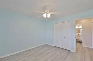 1218 Haddington Cir, Sun City Center, FL 33573 - Photo 37