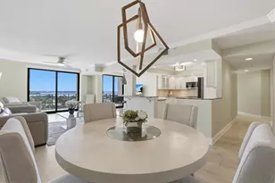 670 Island Way, Clearwater Beach, FL 33767 - Photo 19