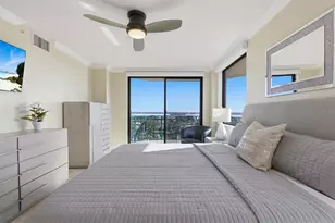 670 Island Way, Clearwater Beach, FL 33767 - Photo 31