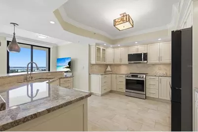 670 Island Way #802, Clearwater Beach, FL 33767 - Photo 13