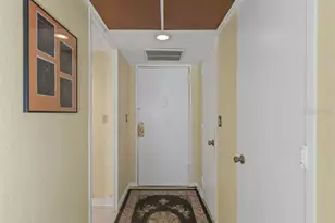 880 Mandalay Ave, Clearwater Beach, FL 33767 - Photo 9