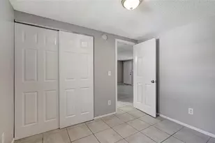 910 E Waters Ave, Tampa, FL 33604 - Photo 19
