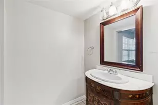 3402 Latania Dr, Tampa, FL 33618 - Photo 29