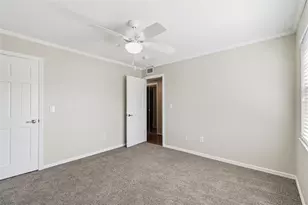 3402 Latania Dr, Tampa, FL 33618 - Photo 33