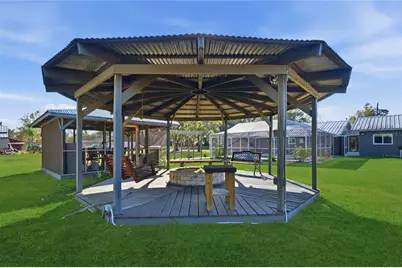 2802 Leaning Oak Lane, Lithia, FL 33547 - Photo 9