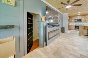 2802 Leaning Oak Ln, Lithia, FL 33547 - Photo 23