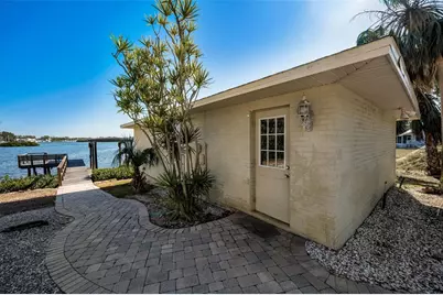 1302 Belcher Drive, Tarpon Springs, FL 34689 - Photo 65