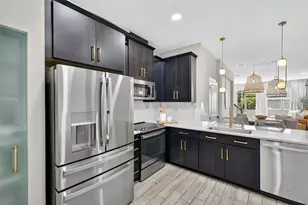 2419 Foggy Creek Cir, Clearwater, FL 33764 - Photo 5