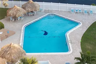 255 Dolphin Point, Clearwater Beach, FL 33767 - Photo 7