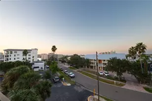 255 Dolphin Point, Clearwater Beach, FL 33767 - Photo 25