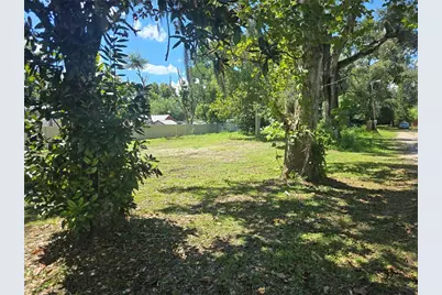 1403 Gordon Road, Plant City, FL 33566 - Photo 1