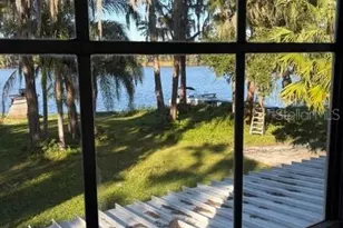 5211 Wilcox Rd, Tampa, FL 33624 - Photo 15