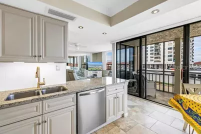 6279 Sun Boulevard #304, Saint Petersburg, FL 33715 - Photo 15