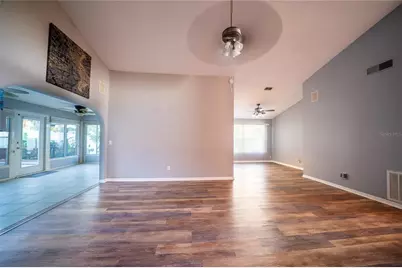 2913 Longbrooke Way, Clearwater, FL 33760 - Photo 15