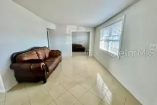 6165 58th Street N, Saint Petersburg, FL 33709 - Photo 3
